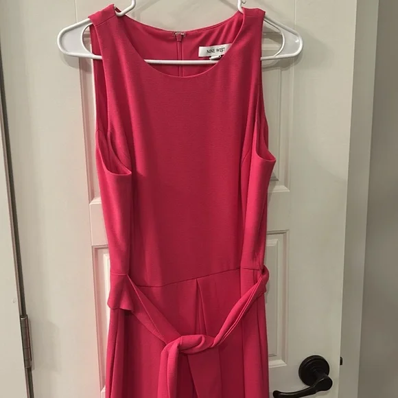 ❤️❤️ Nine West hot pink Flyaway Leg Belted Jumpsuit - Picture 4 of 7